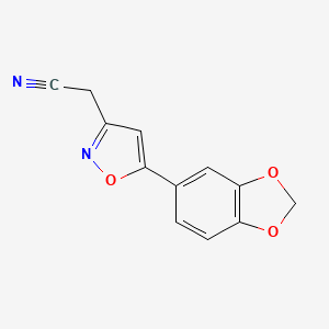 molecular formula C12H8N2O3 B1438858 [5-(1,3-Benzodioxol-5-yl)isoxazol-3-yl]acetonitrile CAS No. 1105191-90-9