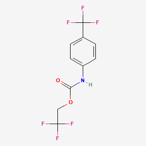 molecular formula C10H7F6NO2 B1438986 2,2,2-trifluoroethyl N-[4-(trifluoromethyl)phenyl]carbamate CAS No. 23794-80-1