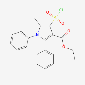 molecular formula C20H18ClNO4S B1439235 3-(氯磺酰基)-1,5-二苯基-2-甲基吡咯-4-羧酸乙酯 CAS No. 1065103-48-1