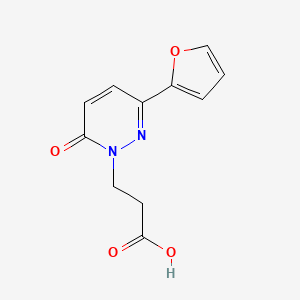 molecular formula C11H10N2O4 B1440597 3-[3-(Furan-2-yl)-6-oxopyridazin-1-yl]propanoic acid CAS No. 1283108-18-8