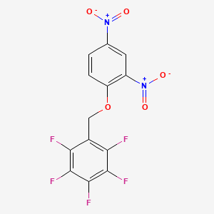 molecular formula C13H5F5N2O5 B14421319 Benzene, 1-((2,4-dinitrophenoxy)methyl)-2,3,4,5,6-pentafluoro- CAS No. 87002-20-8