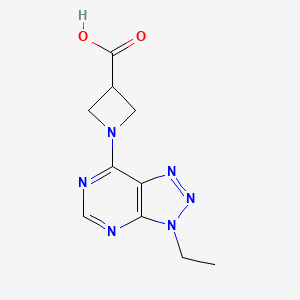 molecular formula C10H12N6O2 B1442576 1-(3-ethyl-3H-[1,2,3]triazolo[4,5-d]pyrimidin-7-yl)azetidine-3-carboxylic acid CAS No. 1333960-82-9