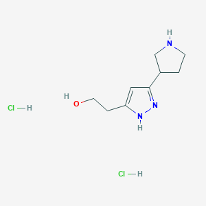 molecular formula C9H17Cl2N3O B1443567 2-(3-吡咯烷-3-基-1H-吡唑-5-基)乙醇二盐酸盐 CAS No. 1452555-93-9