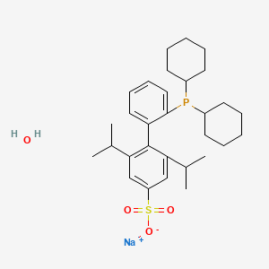 molecular formula C30H44NaO4PS B1443793 2'-(二环己基膦基)-2,6-二异丙基-[1,1'-联苯]-4-磺酸钠水合物 CAS No. 870245-84-4