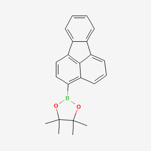 molecular formula C22H21BO2 B1444479 2-(Fluoranthen-3-yl)-4,4,5,5-tetramethyl-1,3,2-dioxaborolane CAS No. 863878-53-9