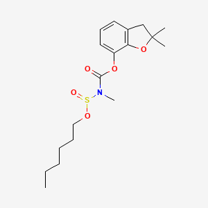molecular formula C18H27NO5S B14447880 Carbamic acid, ((hexyloxy)sulfinyl)methyl-, 2,3-dihydro-2,2-dimethyl-7-benzofuranyl ester CAS No. 77248-43-2