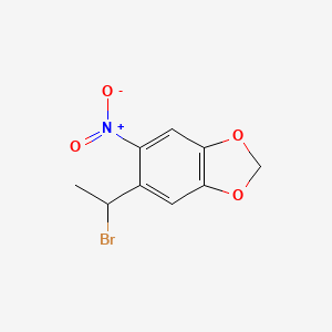 molecular formula C9H8BrNO4 B1446196 5-(1-溴乙基)-6-硝基苯并[d][1,3]二噁烷 CAS No. 1551078-87-5