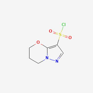molecular formula C6H7ClN2O3S B1446738 5H,6H,7H-pyrazolo[3,2-b][1,3]oxazine-3-sulfonyl chloride CAS No. 1365941-51-0