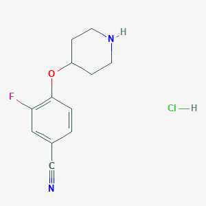 molecular formula C12H14ClFN2O B1449578 3-Fluoro-4-(piperidin-4-yloxy)benzonitrile hydrochloride CAS No. 1799968-81-2