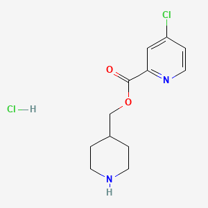 molecular formula C12H16Cl2N2O2 B1452379 4-Piperidinylmethyl 4-chloro-2-pyridinecarboxylate hydrochloride CAS No. 1220020-89-2