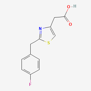 molecular formula C12H10FNO2S B1452639 2-{2-[(4-Fluorophenyl)methyl]-1,3-thiazol-4-yl}acetic acid CAS No. 1094423-44-5