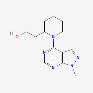 molecular formula C13H19N5O B1453628 2-(1-{1-methyl-1H-pyrazolo[3,4-d]pyrimidin-4-yl}piperidin-2-yl)ethan-1-ol CAS No. 1307089-56-0