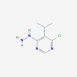 molecular formula C7H11ClN4 B1454558 4-Chloro-6-hydrazinyl-5-(propan-2-yl)pyrimidine CAS No. 1341339-27-2