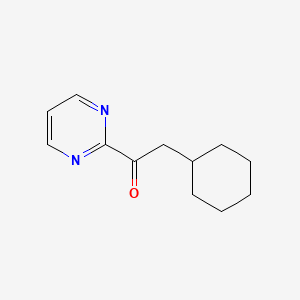 molecular formula C12H16N2O B1455404 2-环己基-1-(嘧啶-2-基)乙烷-1-酮 CAS No. 1249454-39-4