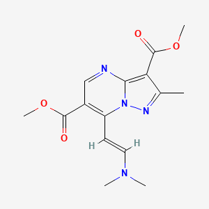 molecular formula C15H18N4O4 B1455885 7-[(E)-2-(二甲氨基)乙烯基]-2-甲基吡唑并[1,5-a]嘧啶-3,6-二甲酸二甲酯 CAS No. 1374510-94-7