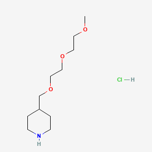 molecular formula C11H24ClNO3 B1456191 4-{[2-(2-Methoxyethoxy)ethoxy]methyl}piperidine hydrochloride CAS No. 1220033-04-4