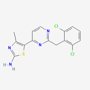 molecular formula C15H12Cl2N4S B1456616 5-(2-(2,6-Dichlorobenzyl)pyrimidin-4-yl)-4-methylthiazol-2-amine CAS No. 1163706-69-1