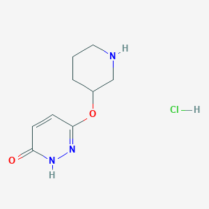 molecular formula C9H14ClN3O2 B1457792 6-(piperidin-3-yloxy)pyridazin-3(2H)-one hydrochloride CAS No. 1426291-22-6