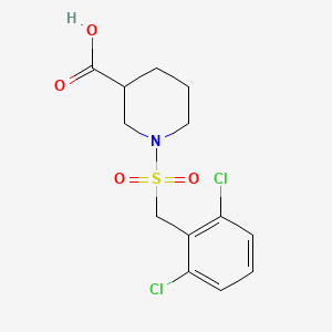 molecular formula C13H15Cl2NO4S B1458425 1-[(2,6-Dichlorobenzyl)sulfonyl]piperidine-3-carboxylic acid CAS No. 1858250-26-6