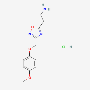 2-(3-((4-Methoxyphenoxy)methyl)-1,2,4-oxadiazol-5-yl)ethan-1-amine hydrochloride