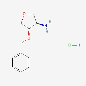 molecular formula C11H16ClNO2 B1459267 (3R,4S)-4-(Benzyloxy)tetrahydrofuran-3-amine hydrochloride CAS No. 1986846-48-3