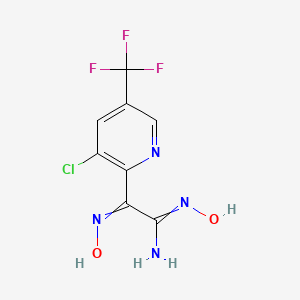 molecular formula C8H6ClF3N4O2 B1459943 2-[3-chloro-5-(trifluoromethyl)pyridin-2-yl]-N-hydroxy-2-(N-hydroxyimino)ethanimidamide CAS No. 1823194-84-8