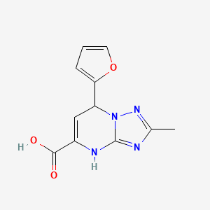 molecular formula C11H10N4O3 B1459975 7-(2-Furyl)-2-methyl-4,7-dihydro[1,2,4]triazolo[1,5-a]pyrimidine-5-carboxylic acid CAS No. 1030453-35-0