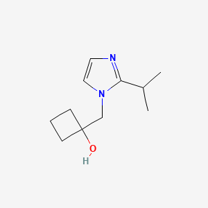 molecular formula C11H18N2O B1460473 1-{[2-(propan-2-yl)-1H-imidazol-1-yl]methyl}cyclobutan-1-ol CAS No. 2126177-58-8