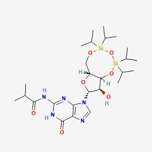 B1461060 N-Isobutyryl-3'-O,5'-O-[oxybis(diisopropylsilanediyl)]guanosine CAS No. 87865-78-9
