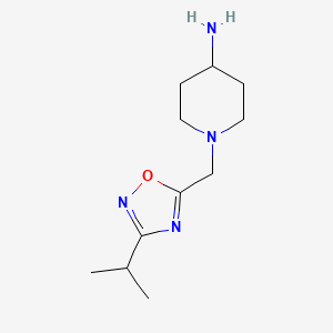 1-{[3-(Propan-2-yl)-1,2,4-oxadiazol-5-yl]methyl}piperidin-4-amine