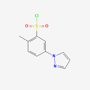 molecular formula C10H9ClN2O2S B1463012 2-methyl-5-(1H-pyrazol-1-yl)benzenesulfonyl chloride CAS No. 1219589-06-6