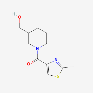 molecular formula C11H16N2O2S B1466490 (3-(Hydroxymethyl)piperidin-1-yl)(2-methylthiazol-4-yl)methanone CAS No. 1491735-43-3