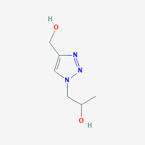 molecular formula C6H11N3O2 B1467434 1-[4-(hydroxymethyl)-1H-1,2,3-triazol-1-yl]propan-2-ol CAS No. 1194771-57-7