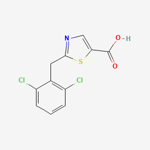 molecular formula C11H7Cl2NO2S B1467804 2-[(2,6-Dichlorophenyl)methyl]-1,3-thiazole-5-carboxylic acid CAS No. 736971-46-3