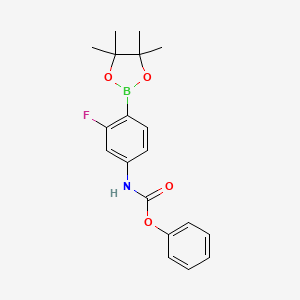 Phenyl(3-fluoro-4-(4,4,5,5-tetramethyl-1,3,2-dioxaborolan-2-yl)phenyl)carbamate