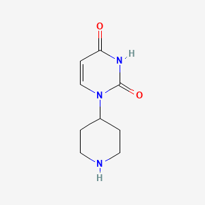 molecular formula C9H13N3O2 B1470360 1-(piperidin-4-yl)pyrimidine-2,4(1H,3H)-dione CAS No. 1557004-32-6