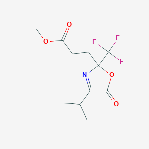 molecular formula C11H14F3NO4 B1470893 Methyl 3-[5-oxo-4-(propan-2-yl)-2-(trifluoromethyl)-2,5-dihydro-1,3-oxazol-2-yl]propanoate CAS No. 1443979-79-0