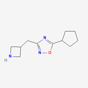 molecular formula C11H17N3O B1471292 3-(Azetidin-3-ylmethyl)-5-cyclopentyl-1,2,4-oxadiazole CAS No. 1783783-27-6