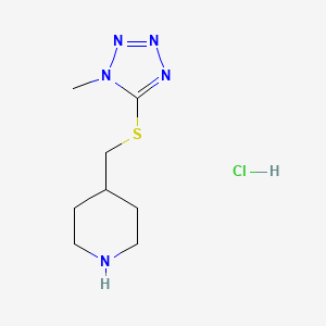 molecular formula C8H16ClN5S B1473367 4-{[(1-methyl-1H-1,2,3,4-tetrazol-5-yl)sulfanyl]methyl}piperidine hydrochloride CAS No. 1864055-94-6