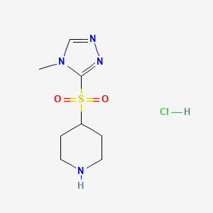 molecular formula C8H15ClN4O2S B1473423 4-((4-methyl-4H-1,2,4-triazol-3-yl)sulfonyl)piperidine hydrochloride CAS No. 1820664-93-4