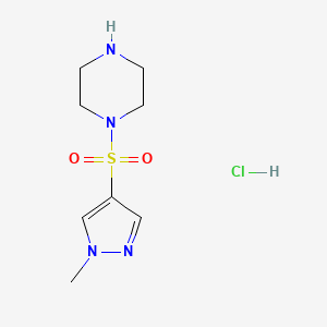 molecular formula C8H15ClN4O2S B1473424 1-((1-methyl-1H-pyrazol-4-yl)sulfonyl)piperazine hydrochloride CAS No. 1573547-65-5