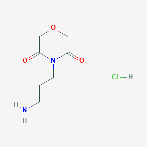 molecular formula C7H13ClN2O3 B1473610 4-(3-Aminopropyl)morpholine-3,5-dione hydrochloride CAS No. 637015-67-9