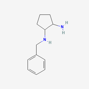 molecular formula C12H18N2 B1474416 N1-benzylcyclopentane-1,2-diamine CAS No. 1935600-88-6