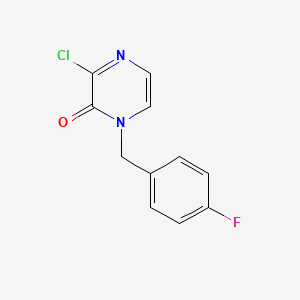 molecular formula C11H8ClFN2O B1475210 3-chloro-1-(4-fluorobenzyl)pyrazin-2(1H)-one CAS No. 1601907-27-0