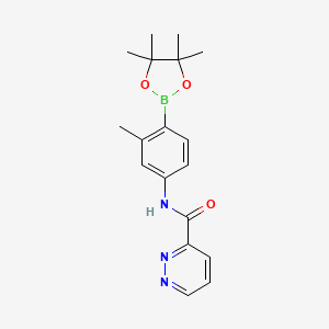 molecular formula C18H22BN3O3 B14783471 N-[3-methyl-4-(4,4,5,5-tetramethyl-1,3,2-dioxaborolan-2-yl)phenyl]pyridazine-3-carboxamide 