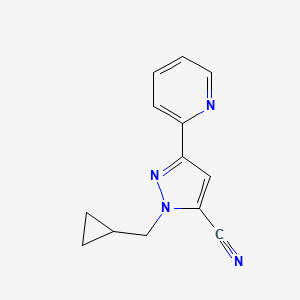 molecular formula C13H12N4 B1479575 1-(cyclopropylmethyl)-3-(pyridin-2-yl)-1H-pyrazole-5-carbonitrile CAS No. 2098003-68-8