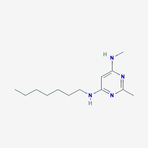 molecular formula C13H24N4 B1481158 N4-heptyl-N6,2-dimethylpyrimidine-4,6-diamine CAS No. 2097967-43-4
