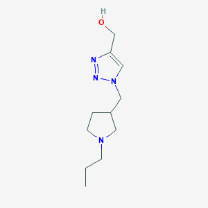molecular formula C11H20N4O B1481988 (1-((1-propylpyrrolidin-3-yl)methyl)-1H-1,2,3-triazol-4-yl)methanol CAS No. 2098117-99-6