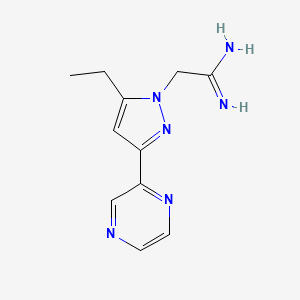 molecular formula C11H14N6 B1482014 2-(5-ethyl-3-(pyrazin-2-yl)-1H-pyrazol-1-yl)acetimidamide CAS No. 2098070-56-3
