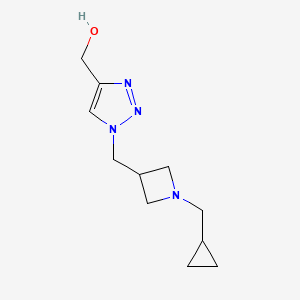 molecular formula C11H18N4O B1482064 (1-((1-(cyclopropylmethyl)azetidin-3-yl)methyl)-1H-1,2,3-triazol-4-yl)methanol CAS No. 2098118-15-9